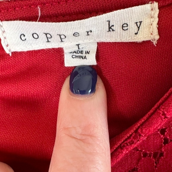 Copper Key Red Lace Dressy Holiday 3/4 length sleeves Peplum Blouse Sz L Girls - Picture 4 of 7